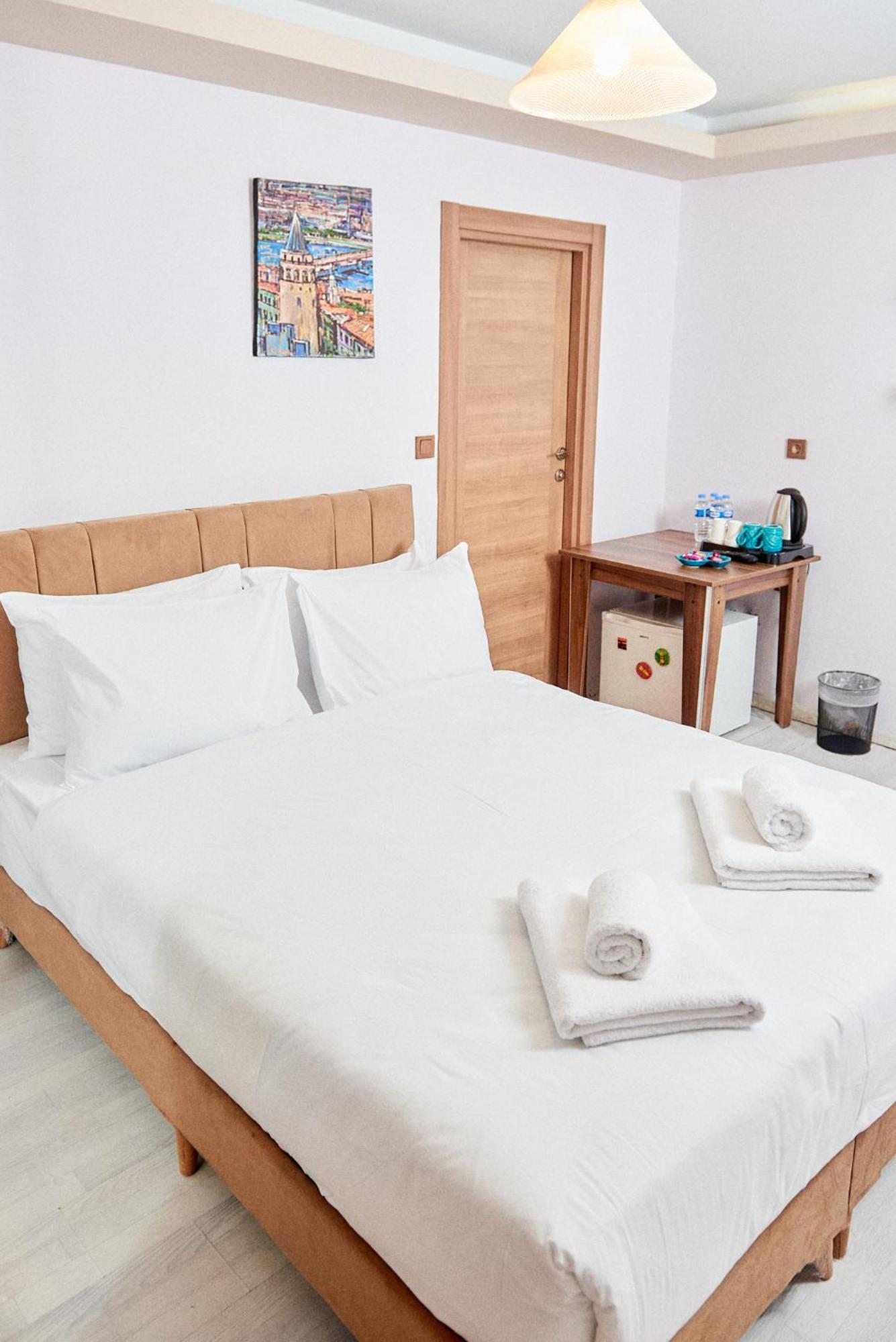 Nuageux House Hotell Istanbul Rum bild